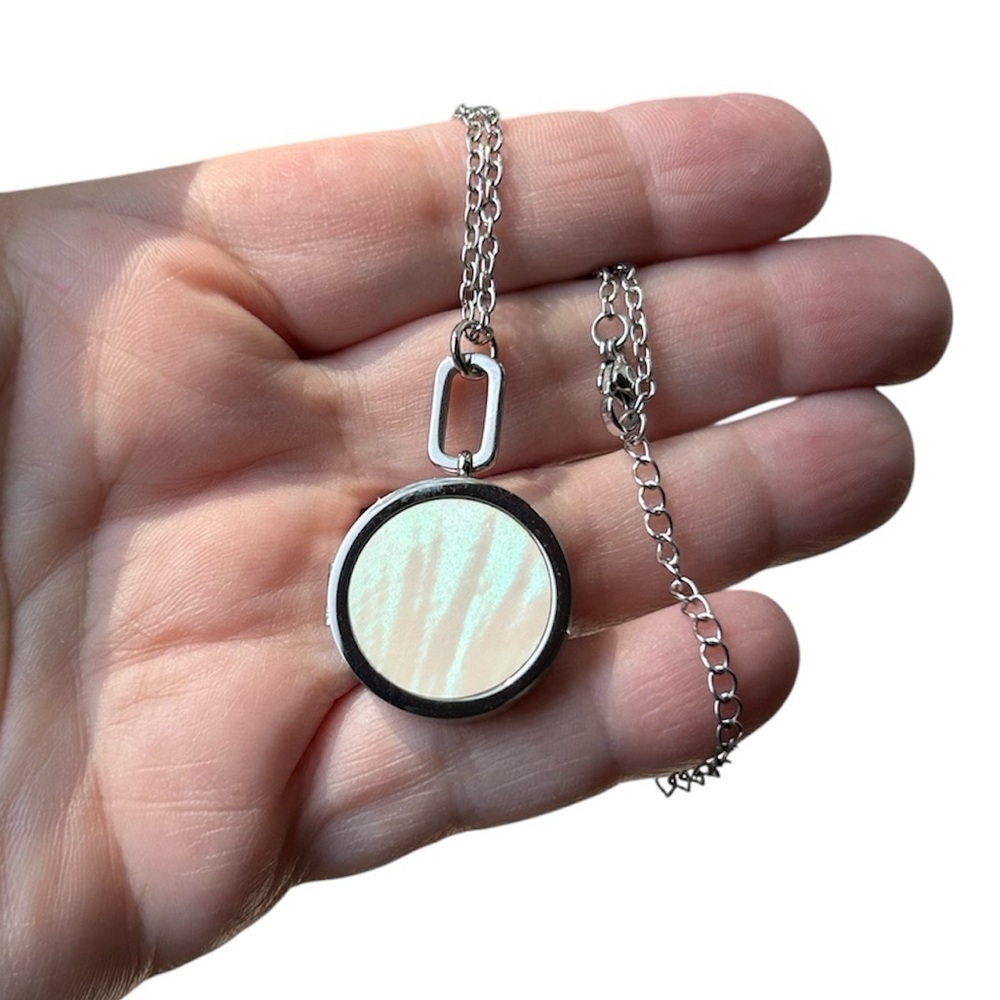 New Shell Inlaid Silver Locket - Picture 3 of 4